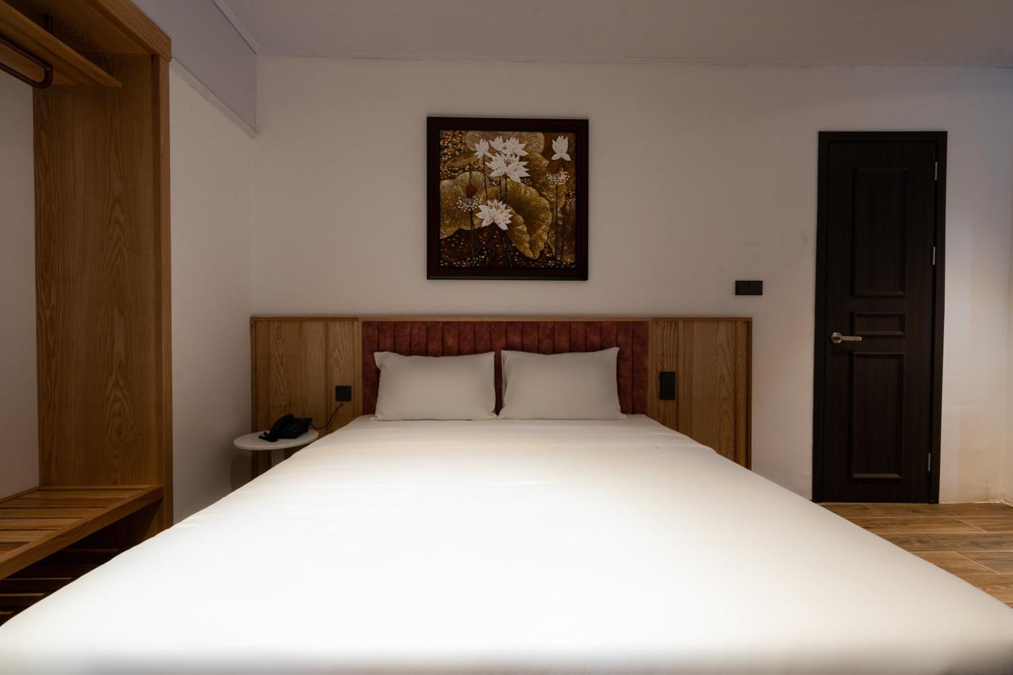 Haven Hut Hotel Хошимин Экстерьер фото